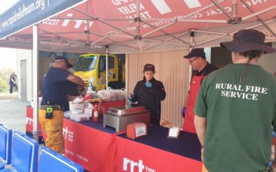RAPID RELIEF TEAM IN CANUNGRA FEEDING 100 FIREFIGHTERS ON THE FIRE FRONT